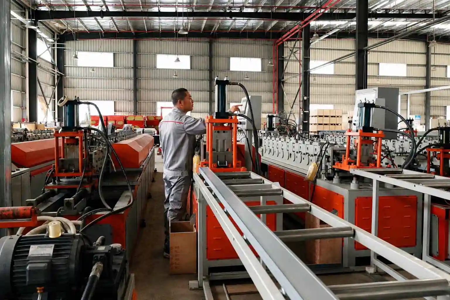 stud structure forming machine for demountable wall system production at onmuse